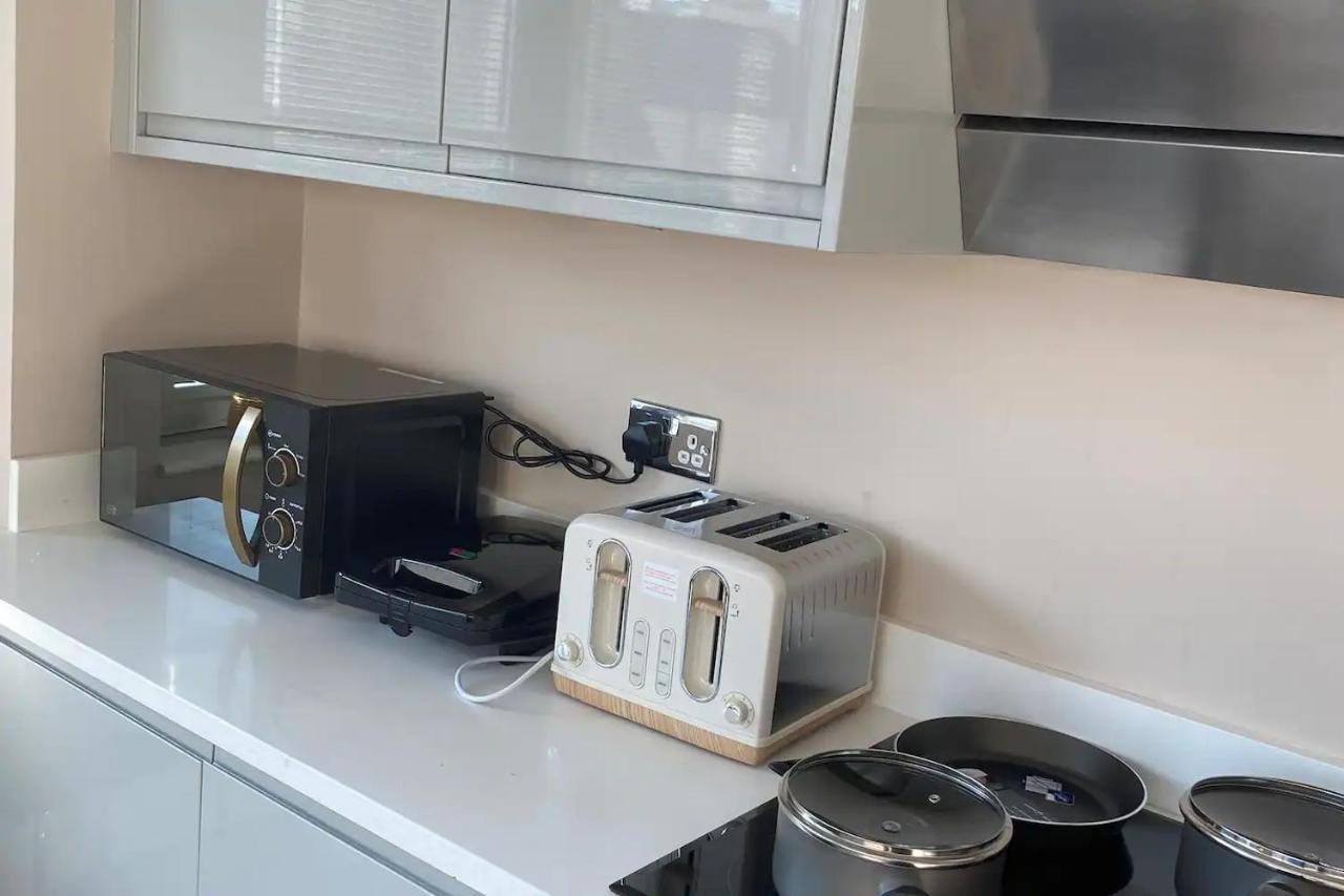 Beautiful Apartment Very Close To The Beach Brighton Exterior photo